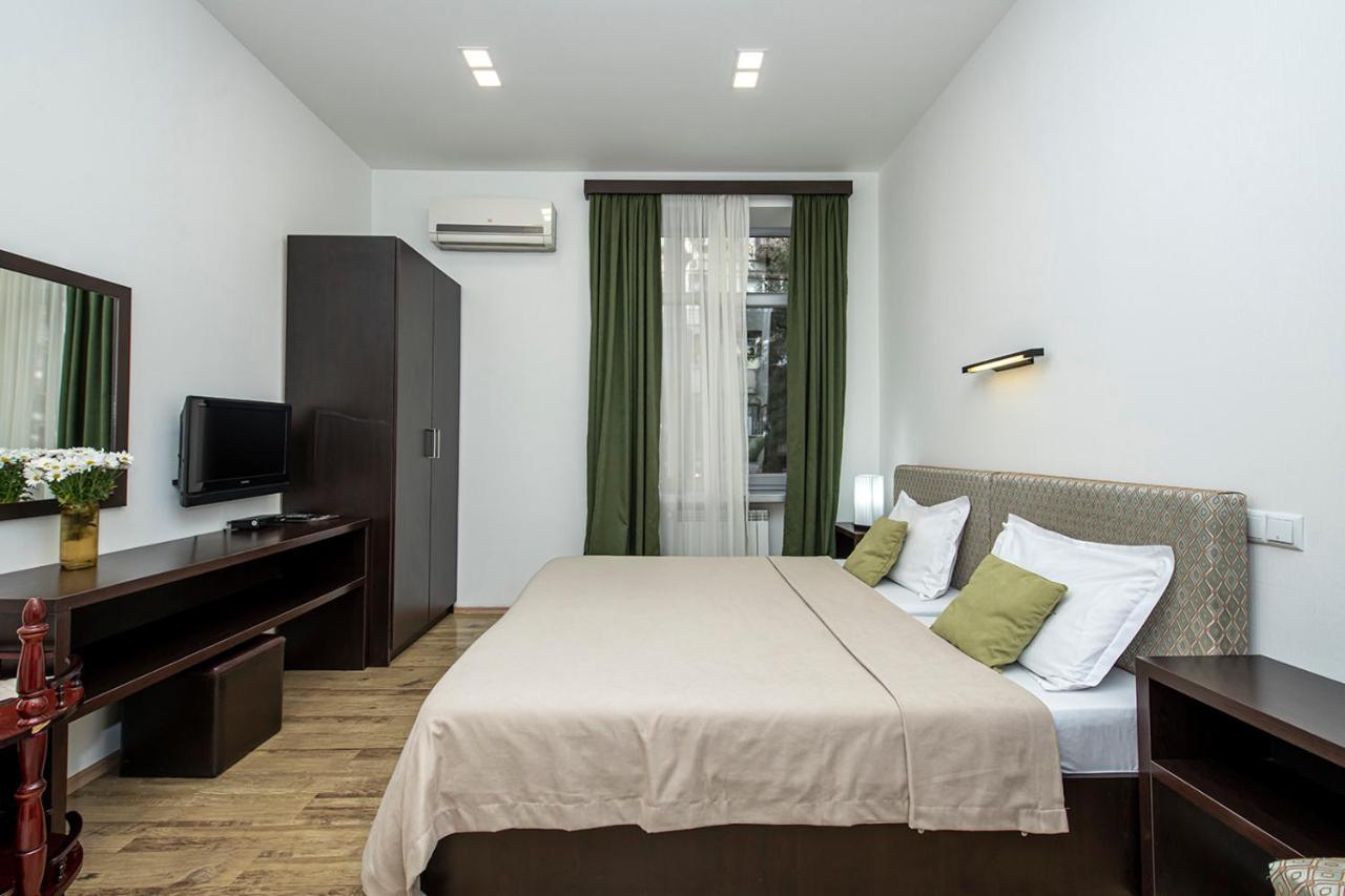 Apart Hotel Gh Tbilisi Exterior foto